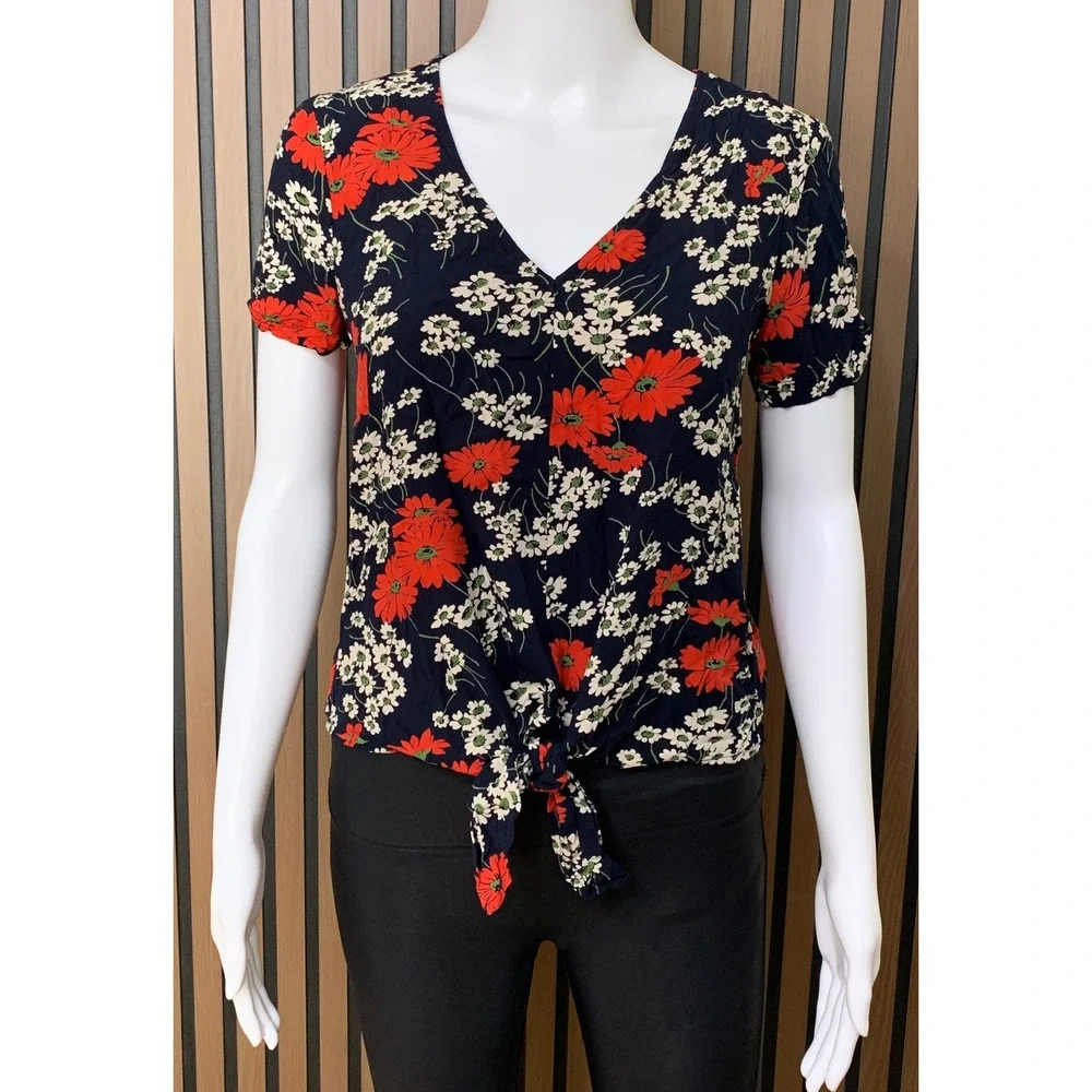 Madewell Women's XS Navy Blue Red Floral Tie V-Neck Short Sleeve Blouse Top